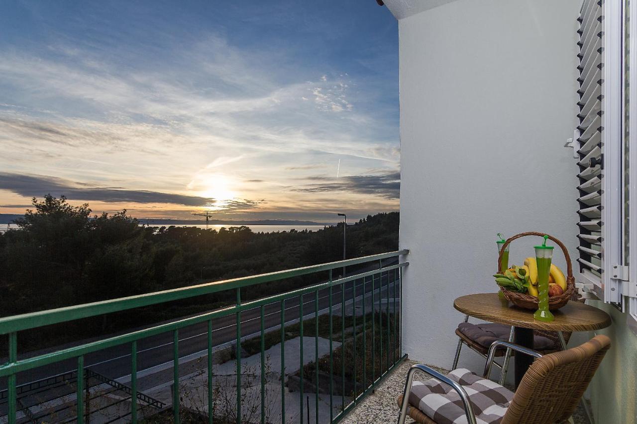 Apartment Lijana Sea View Тучепи Экстерьер фото